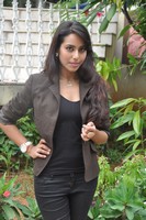 Kenisha Chandran Photos